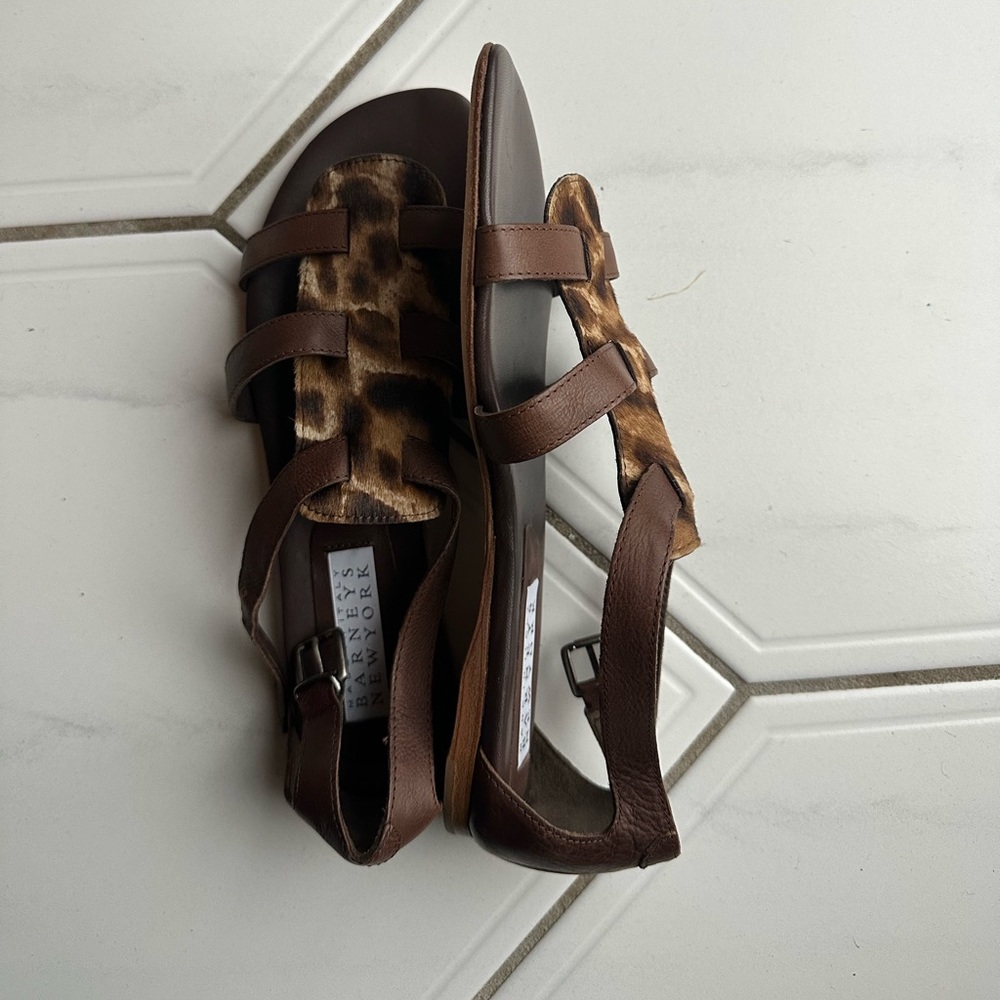 BARNEYS NEW YORK womens sandals